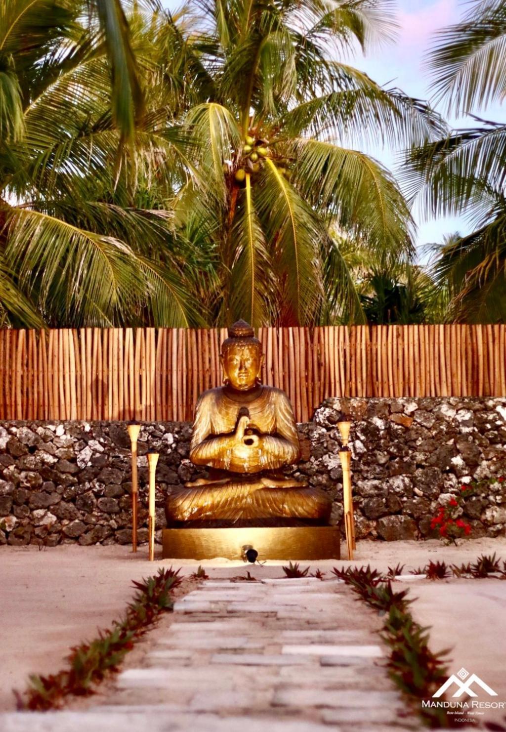 Manduna Resort Nembrala Esterno foto