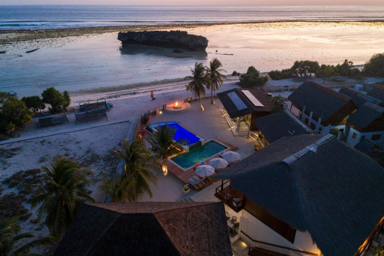 Manduna Resort Nembrala Esterno foto