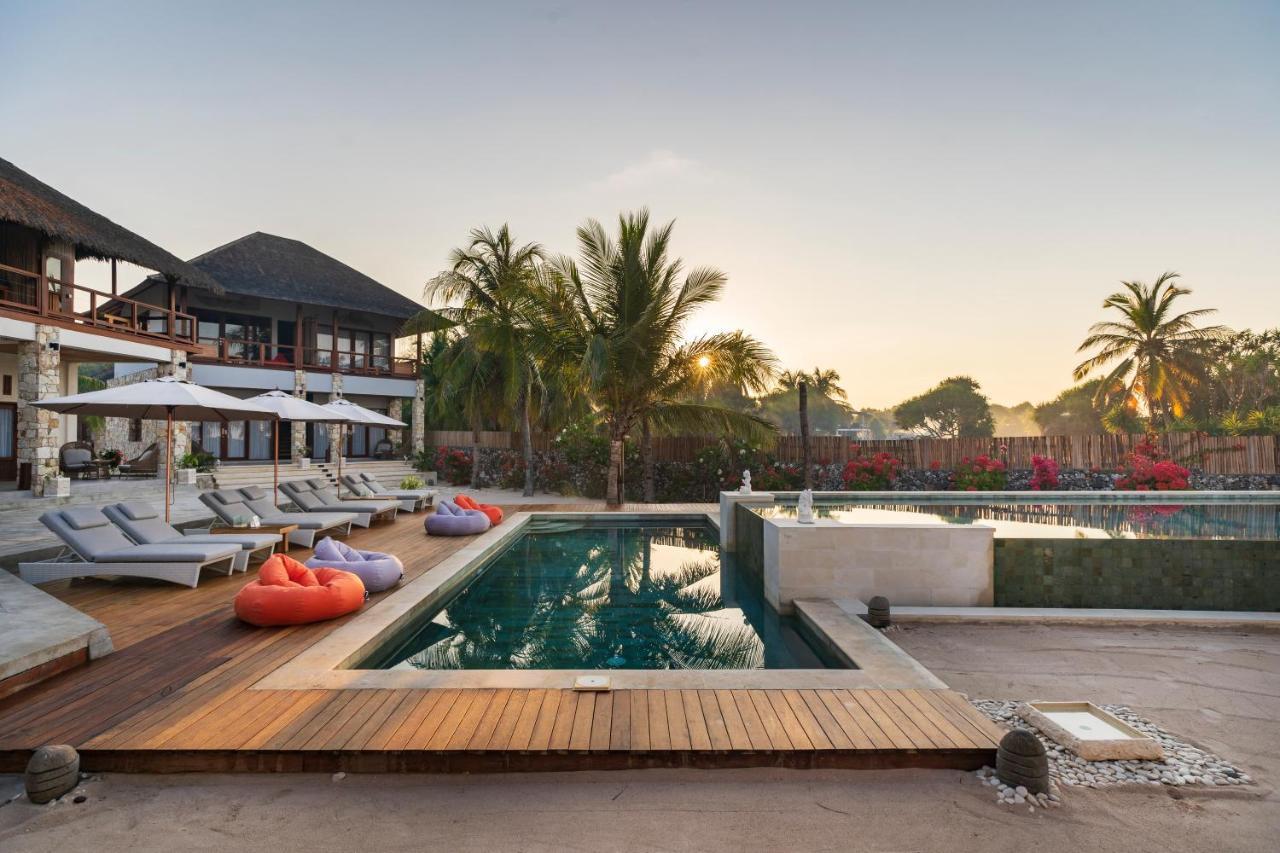 Manduna Resort Nembrala Esterno foto